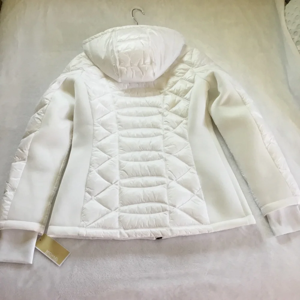Michael Kors Puffer Jacket in Small - Picture 6 of 6